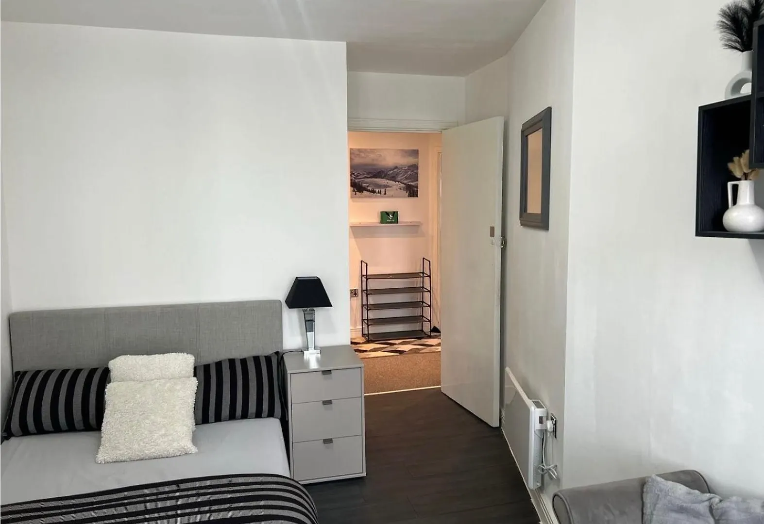 Abba Views Apartment London